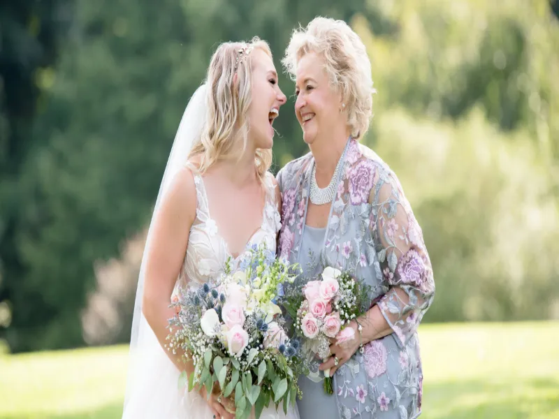 وظایف خاص مادر عروس در عروسی