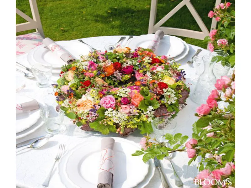 گل آرایی با گل فرشی